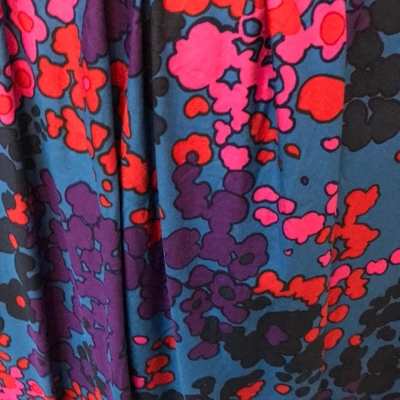 Meet your Posher, Amanda - Picture 1 of 1